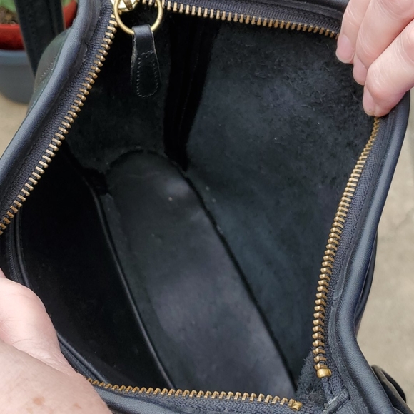 Leather Coach Purse Black - Picture 5 of 8